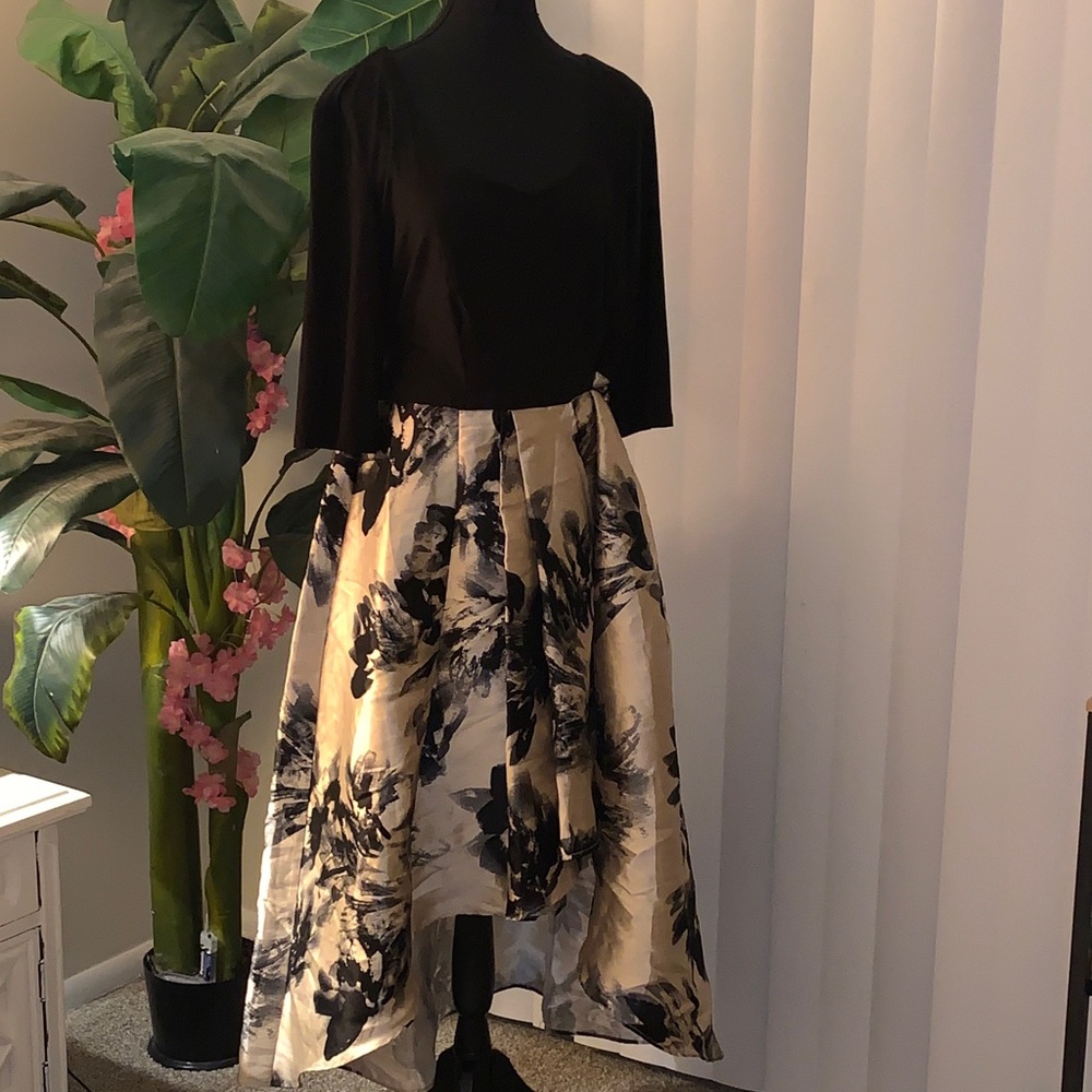 R&M Richards Black and Cream Floral Dress
